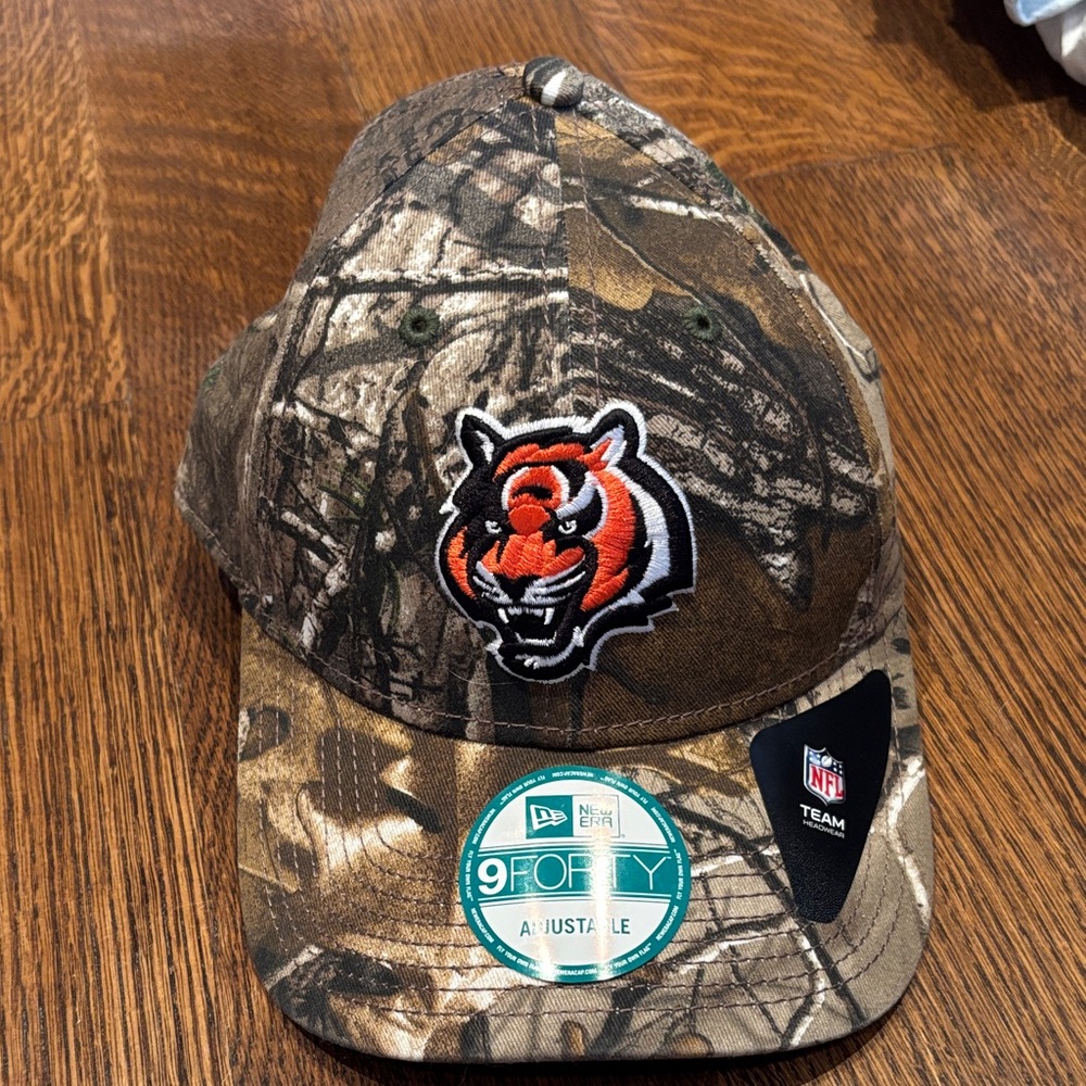 Bengals camo hat